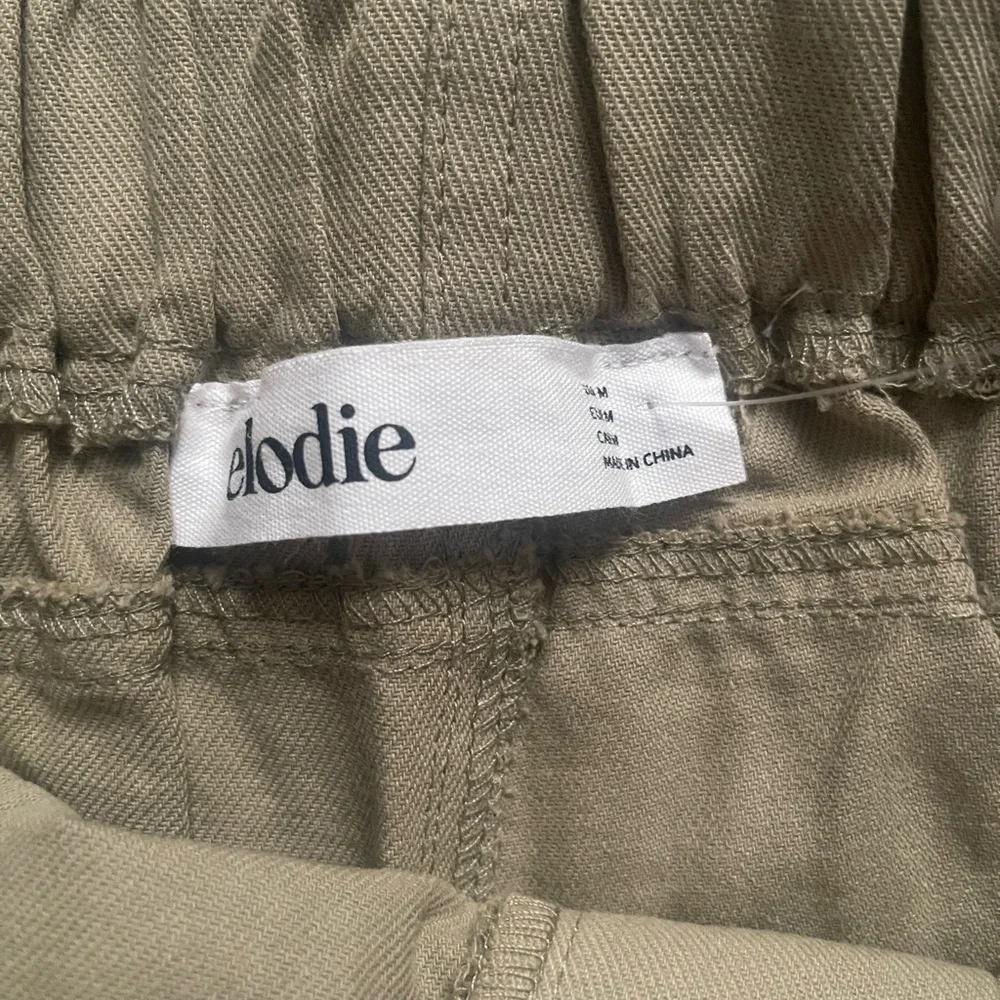 Elodie Sage Green Pants NWT Size M